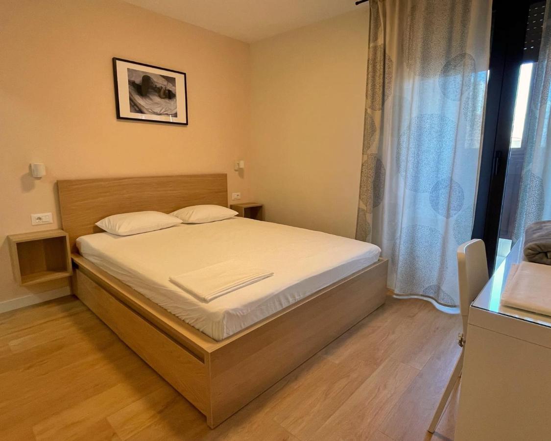 Luxe 4Br Apartment Спліт Екстер'єр фото